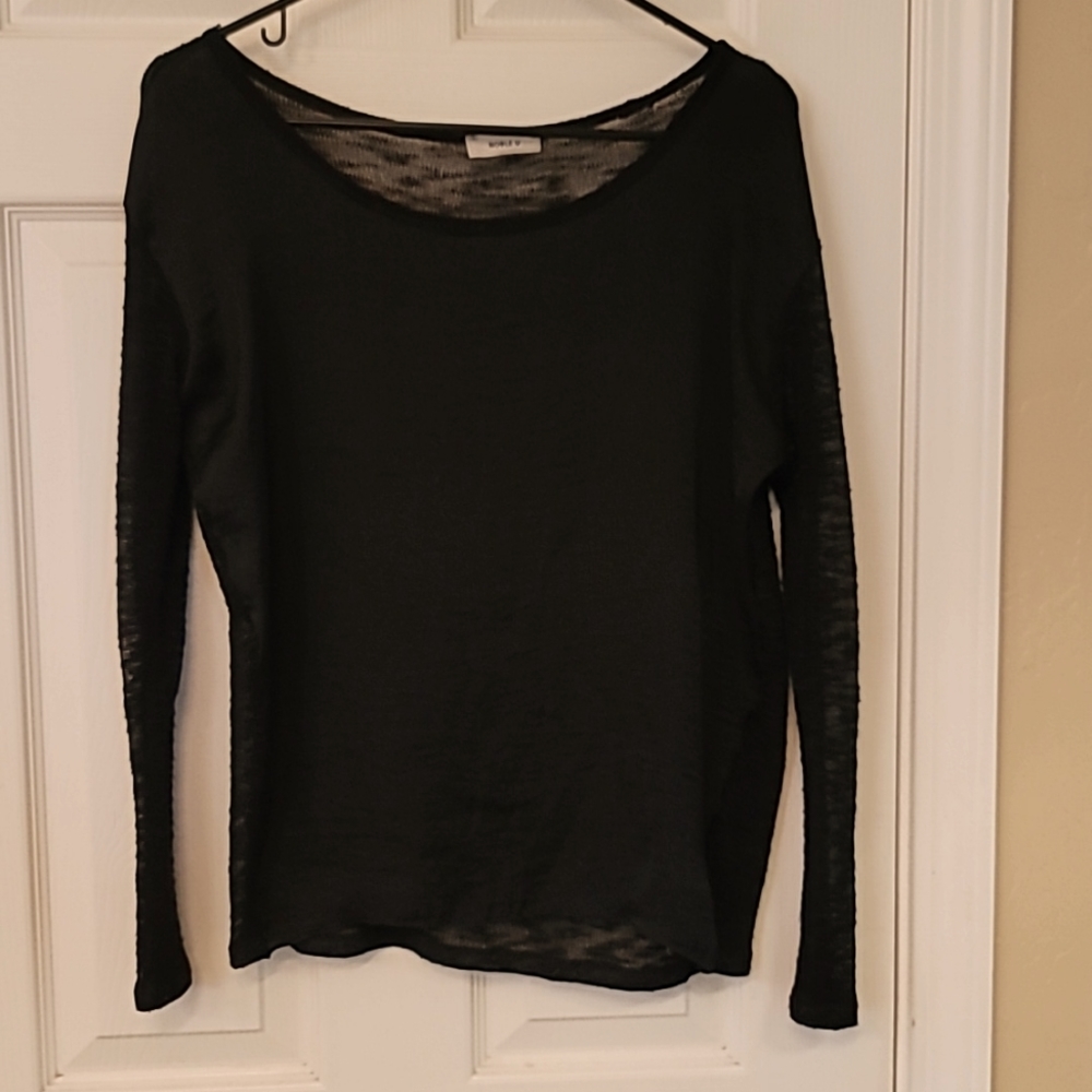 Black top loose fit